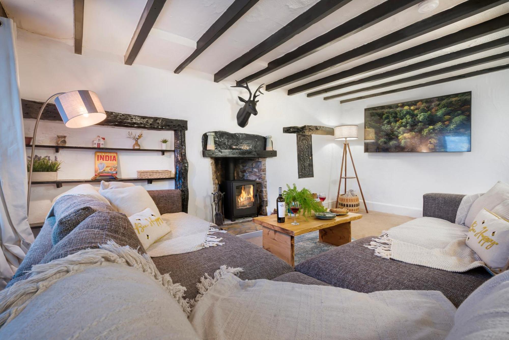 The Gilpin Farmhouse, Lake District Getaway Levens Exterior photo